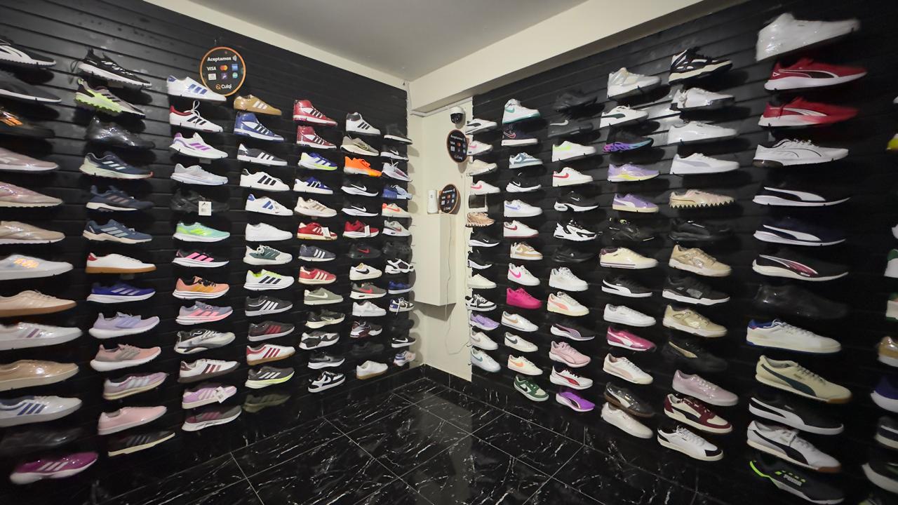 Chapos Store Lima